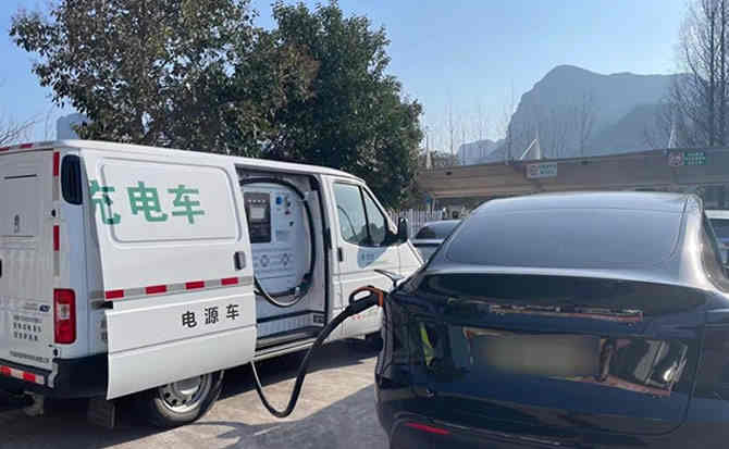 红旗区汽车搭电